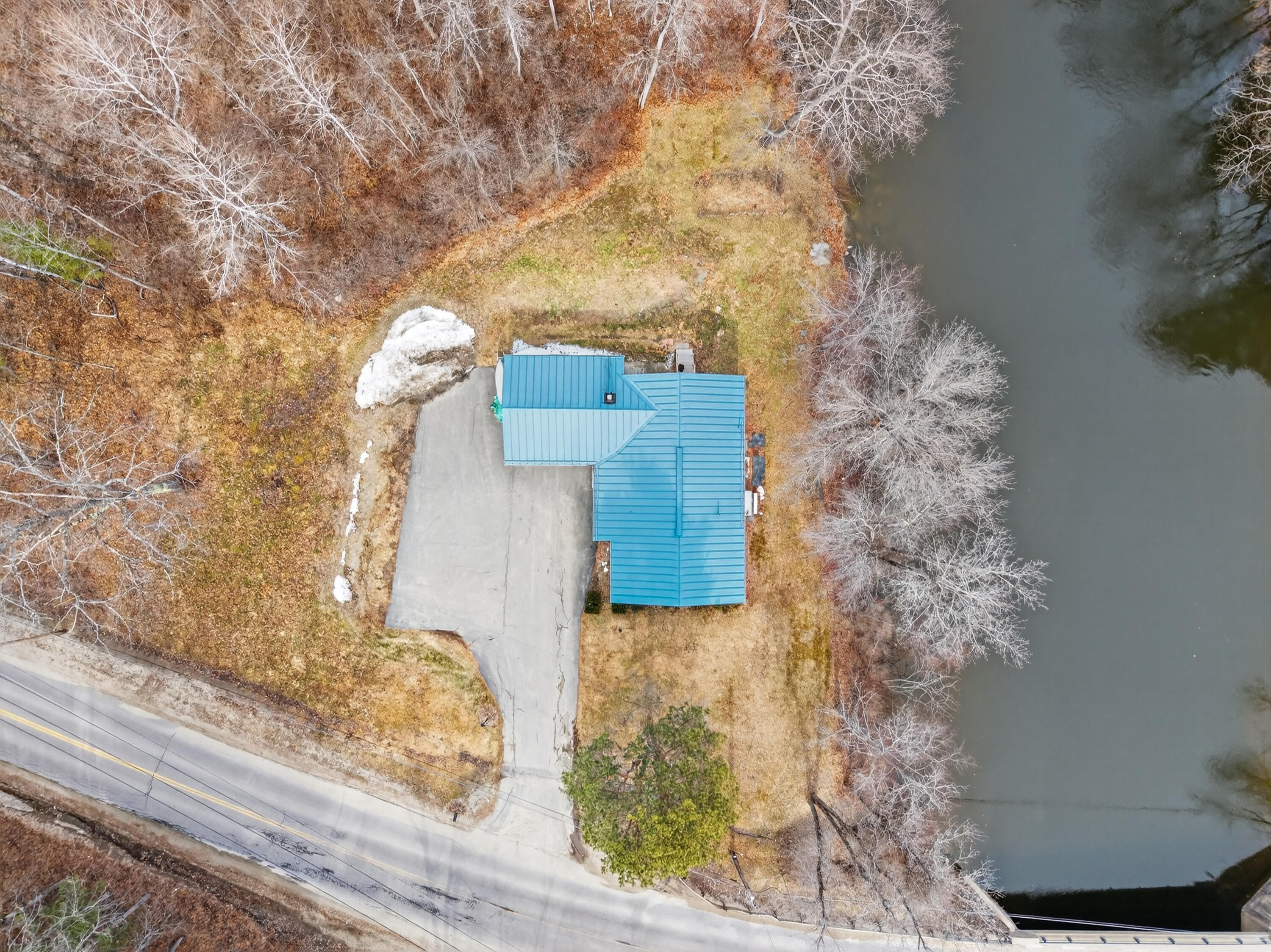 88 County Road Oakland, ME 04963 - Photo 21 of 44 88_County_Rd_102