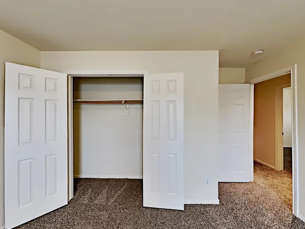 $1,890 | 2411 Lago Mirado Way, Richmond, TX 77406