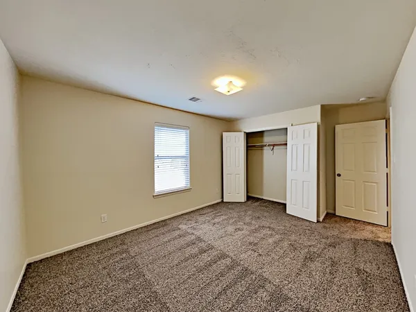 $1,890 | 2411 Lago Mirado Way, Richmond, TX 77406