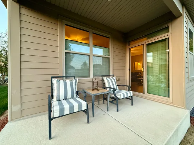 $560,000 | 21053 Benjamin Drive, Shorewood, IL 60404