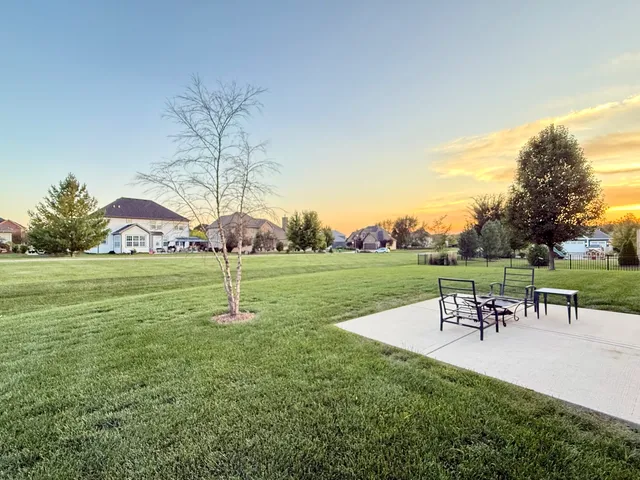 $560,000 | 21053 Benjamin Drive, Shorewood, IL 60404