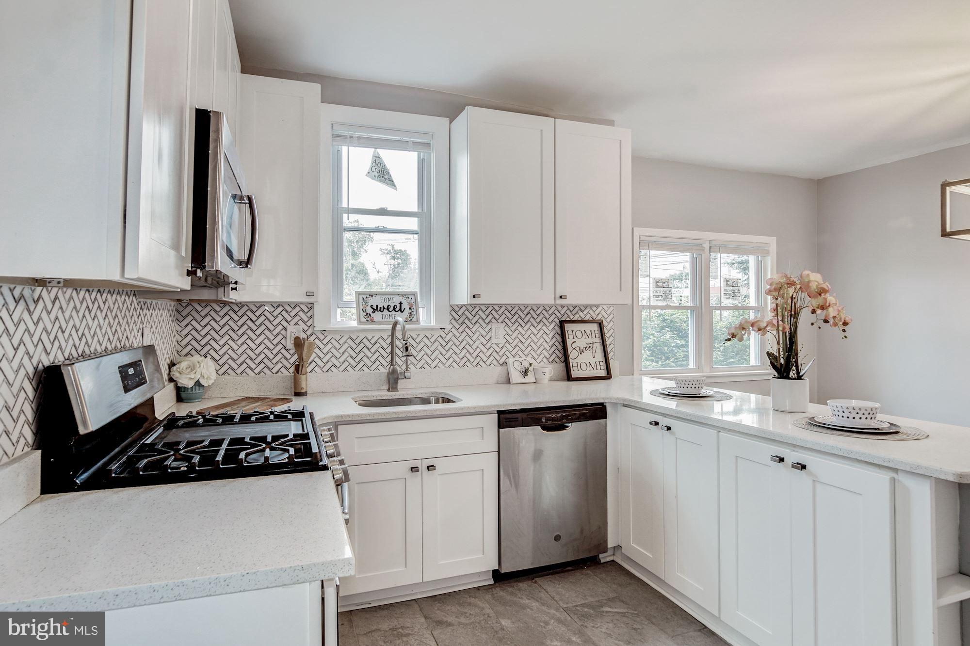 827 Rhawn Street Philadelphia, PA 19111 - Photo 11 of 22 Gallery Image 11