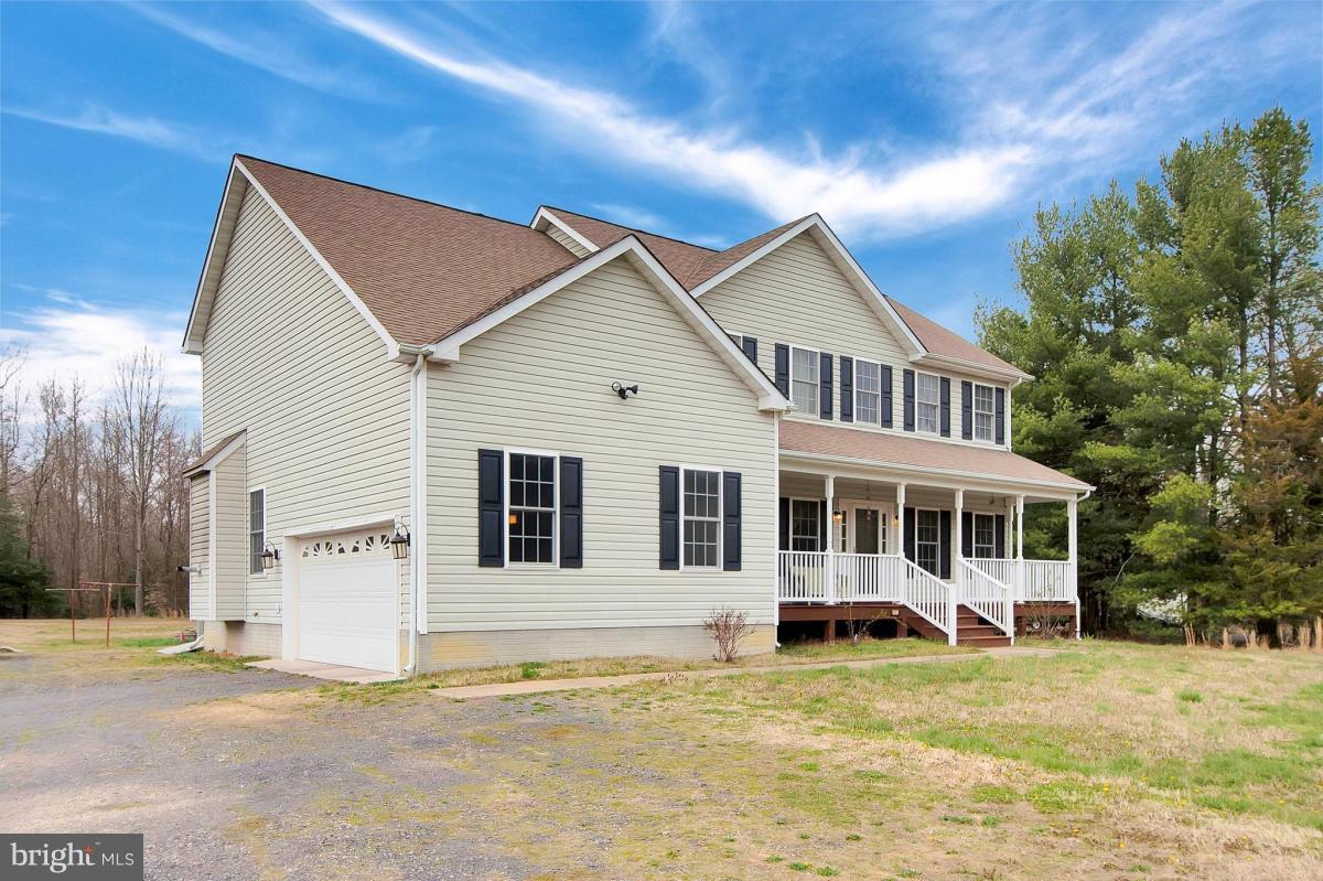 14611 Round Hill Road King George, VA 22485 - Photo 3 of 18 Gallery Image 3