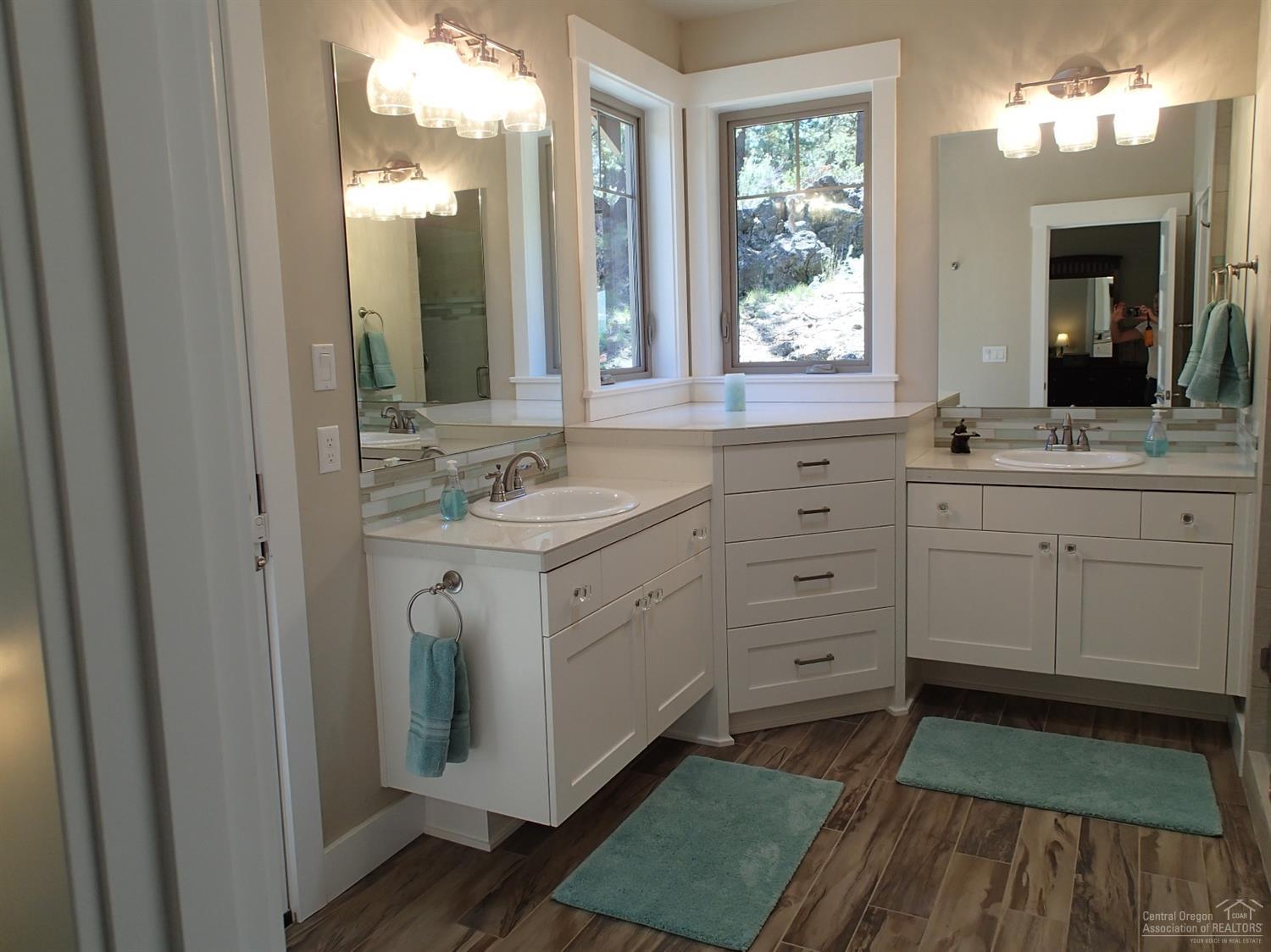 60170 East Ridgeview Drive Bend, OR 97702 - Photo 13 of 16 Additional Photo