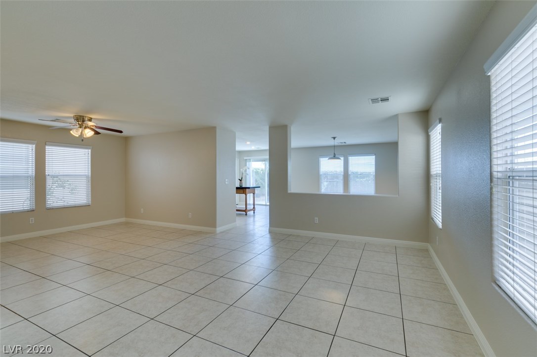 1147 Cathedral Ridge Street Henderson, NV 89052 - Photo 14 of 40 Gallery Image 14