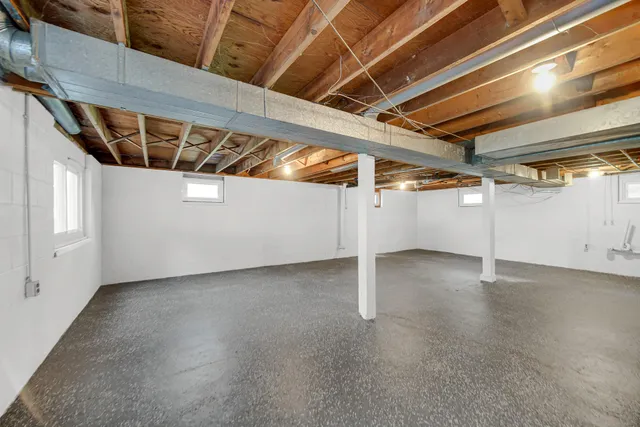 $225,500 | 25 East Hoehn Street, Wheatfield, IN 46392