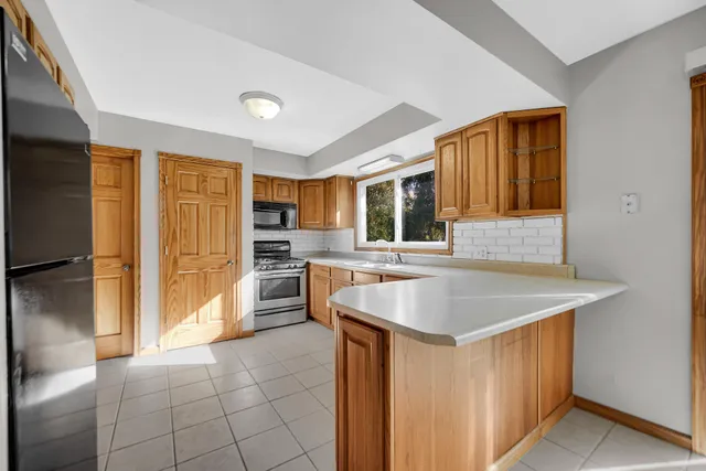 $225,500 | 25 East Hoehn Street, Wheatfield, IN 46392