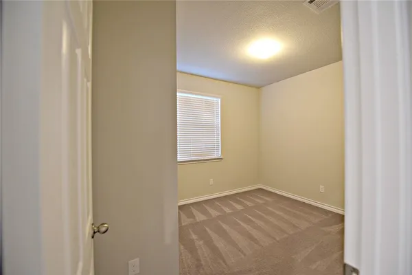 $1,895 | 544 John Muir Trail, Leander, TX 78641