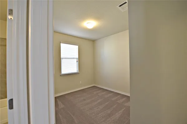 $1,895 | 544 John Muir Trail, Leander, TX 78641