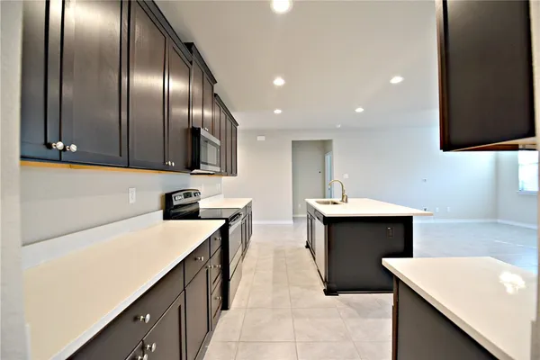 $1,895 | 544 John Muir Trail, Leander, TX 78641