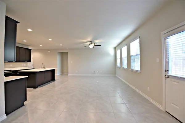 $1,895 | 544 John Muir Trail, Leander, TX 78641