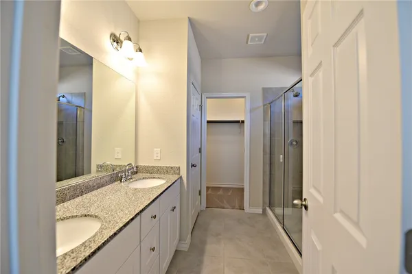 $1,895 | 544 John Muir Trail, Leander, TX 78641