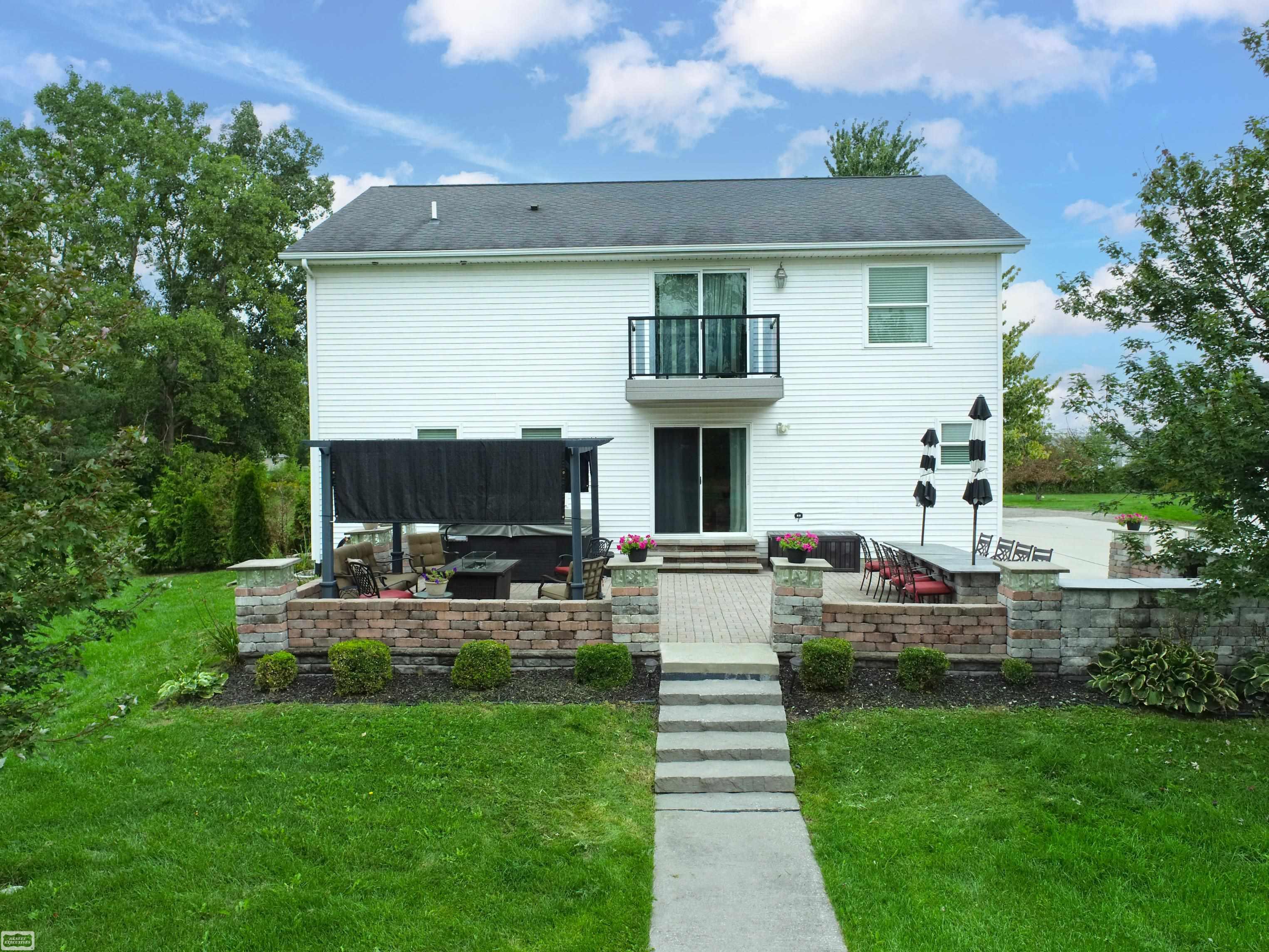 71237 Weeks Road Richmond, MI 48062 - Photo 37 of 60 50121889-36.JPG