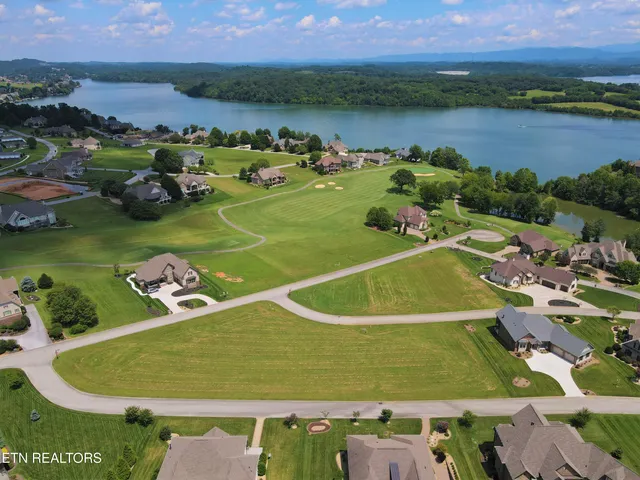 $29,900 | 105 Red Hawk Drive, Vonore, TN 37885