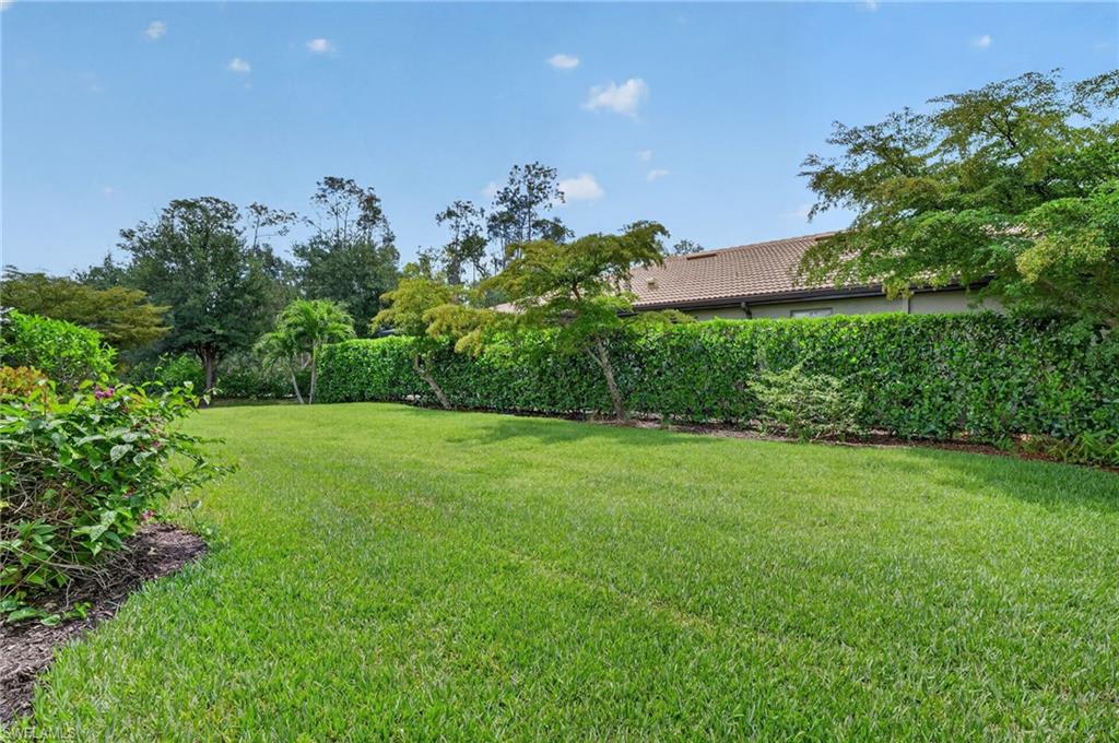16380 Aberdeen Way Naples, FL 34110 - Photo 30 of 33