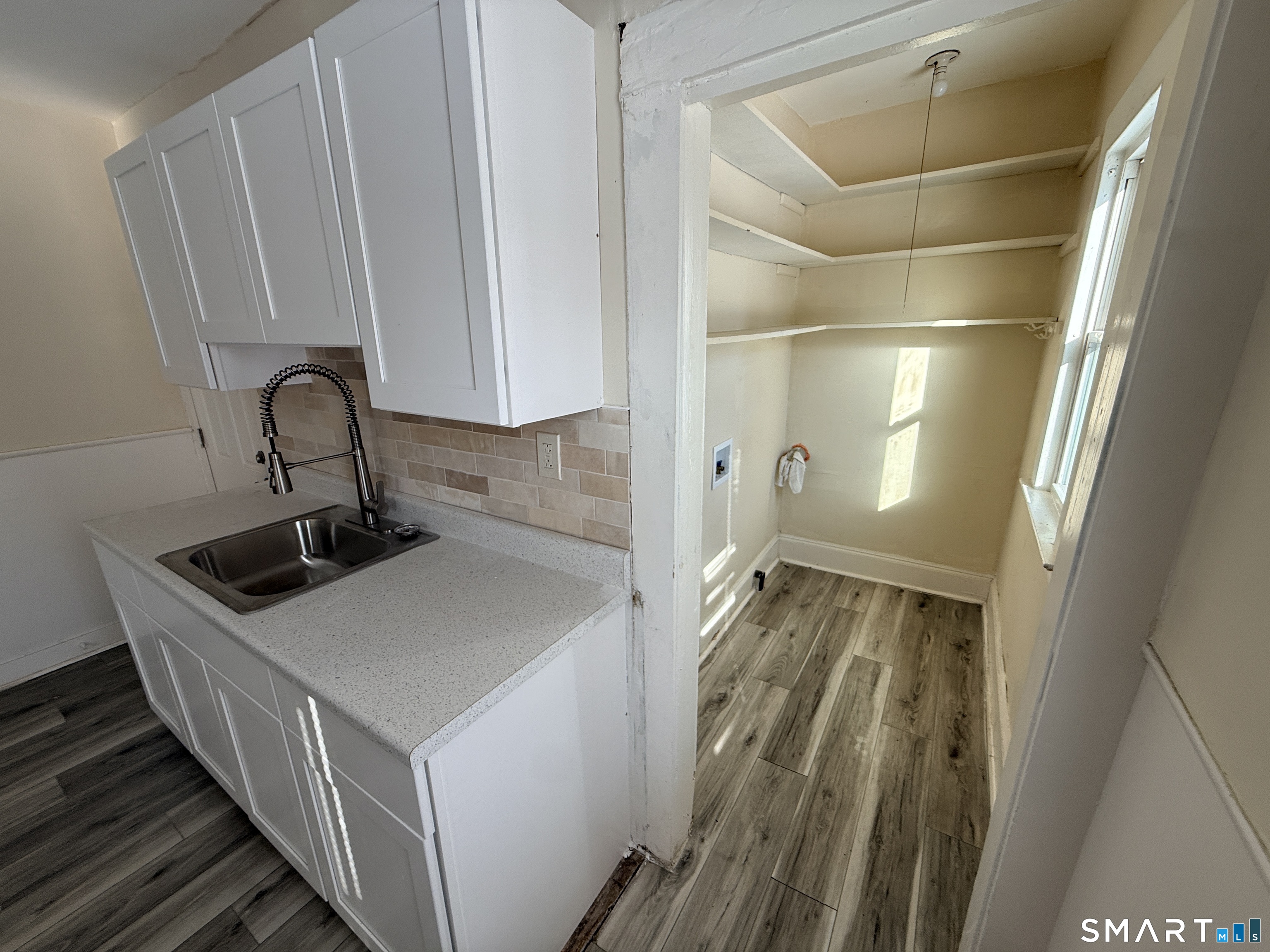 15 Beacon Street Hartford, CT 06105 - Photo 4 of 12