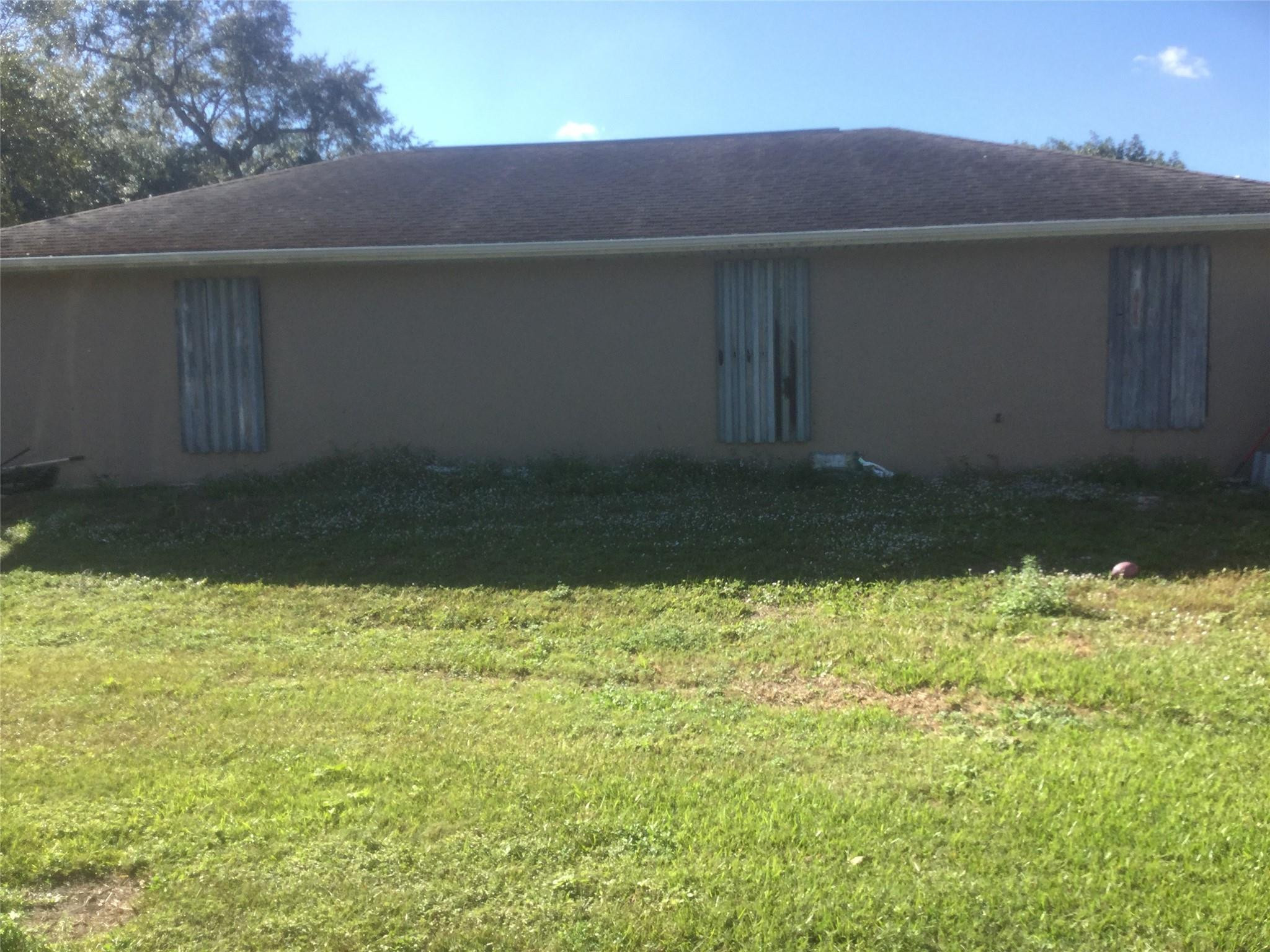 299 Avenue L Moore Haven, FL 33471 - Photo 7 of 9 Photo 7