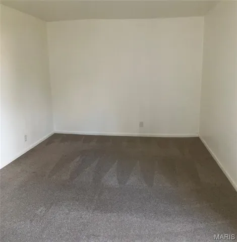 $2,000 | 207 Vale Drive, Fairview Heights, IL 62208