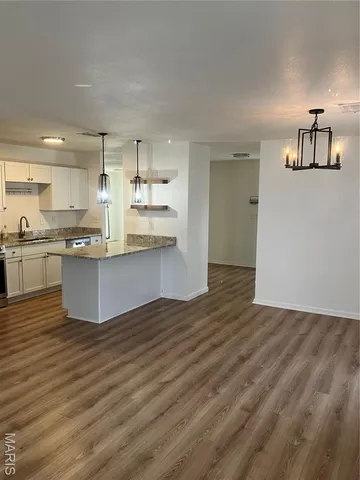 $2,000 | 207 Vale Drive, Fairview Heights, IL 62208