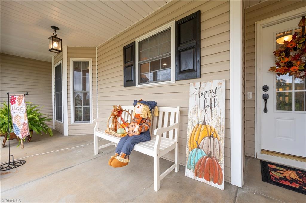 681 Massey Road Reidsville, NC 27320 - Photo 3 of 50 Gallery Image 3