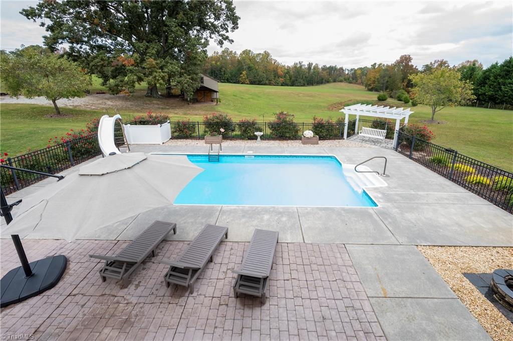 681 Massey Road Reidsville, NC 27320 - Photo 32 of 50 Gallery Image 32