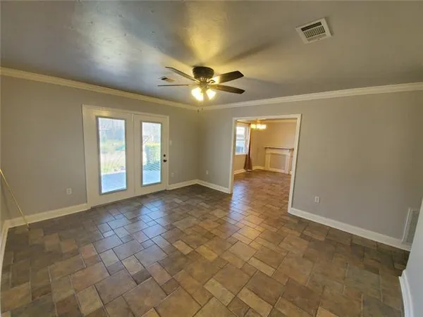 $2,400 | 112 Stockfleth Street, Belle Chasse, LA 70037