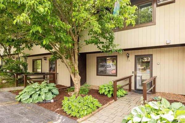 $339,000 | 1004 Chelsea Cove South, Hopewell Junction, NY 12533