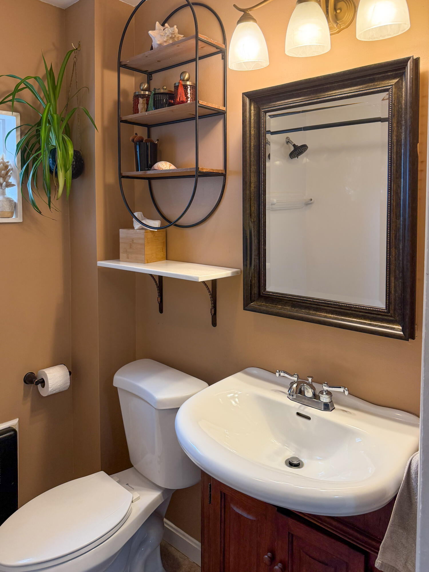 105 Main Road North Hampden, ME 04444 - Photo 46 of 53 Upstairs full bathroom(1)