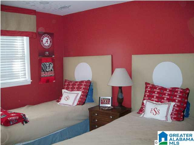 3776 Crestbrook Road Mountain Brook, AL 35223 - Photo 18 of 32