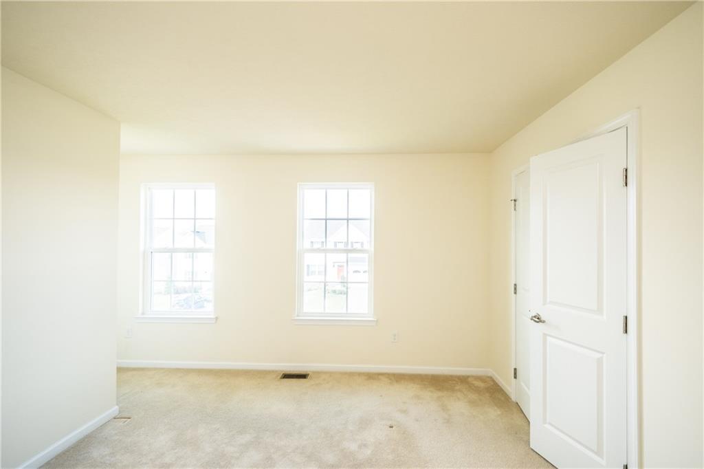248 Long Ridge Drive Coraopolis, PA 15108 - Photo 15 of 25 Gallery Image 15