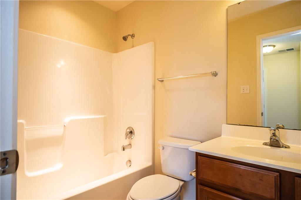 248 Long Ridge Drive Coraopolis, PA 15108 - Photo 17 of 25 Gallery Image 17