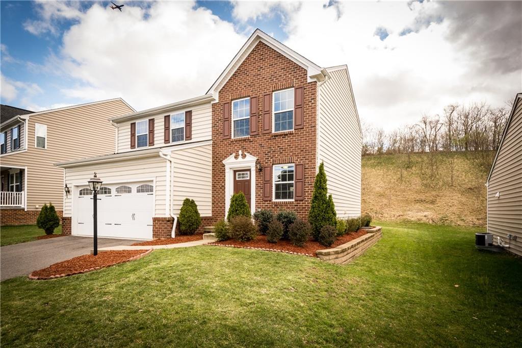 248 Long Ridge Drive Coraopolis, PA 15108 - Photo 3 of 25 Gallery Image 3