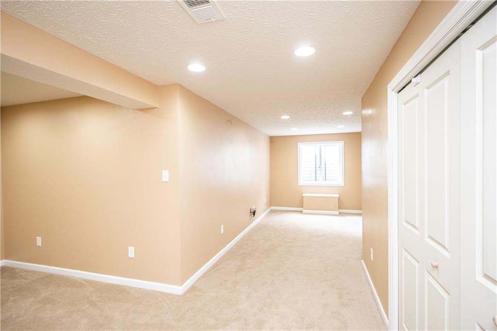 248 Long Ridge Drive Coraopolis, PA 15108 - Photo 21 of 25 Gallery Image 21