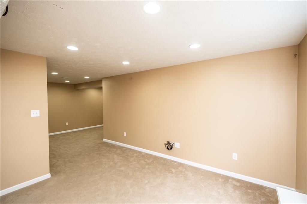 248 Long Ridge Drive Coraopolis, PA 15108 - Photo 22 of 25 Gallery Image 22