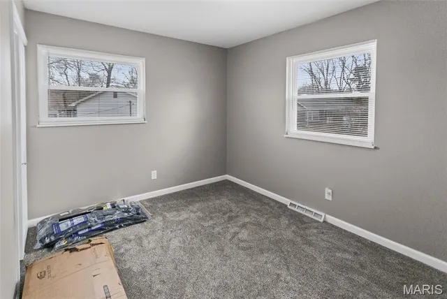 $209,900 | 5916 Dogwood Lane, Godfrey, IL 62035