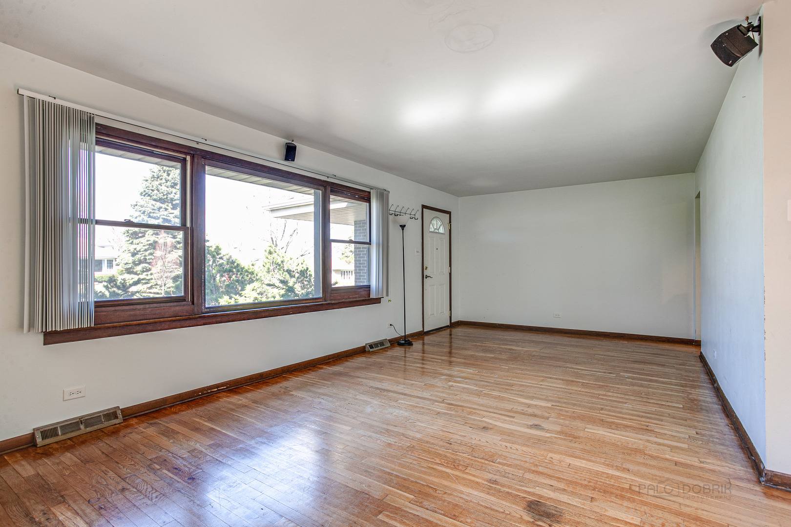 1951 West Spring Ridge Drive Arlington Heights, IL 60004 - Photo 3 of 25