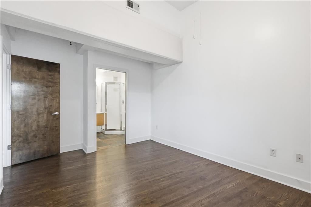3001 Gillham Road, Unit 206 Kansas City, MO 64108 - Photo 19 of 45