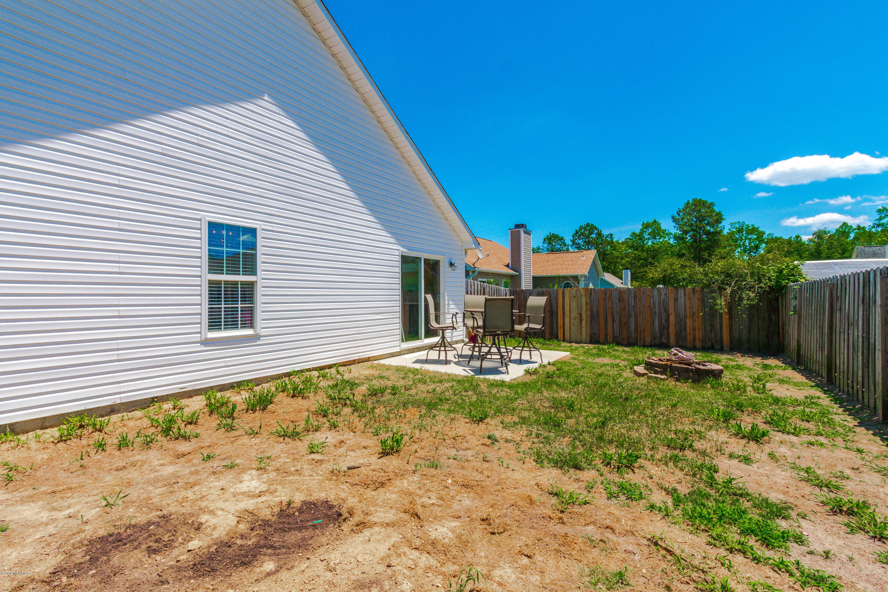 833 Rolling Pines Loop Road Leland, NC 28451 - Photo 5 of 28 833 Rolling Pines Loop Rd-4