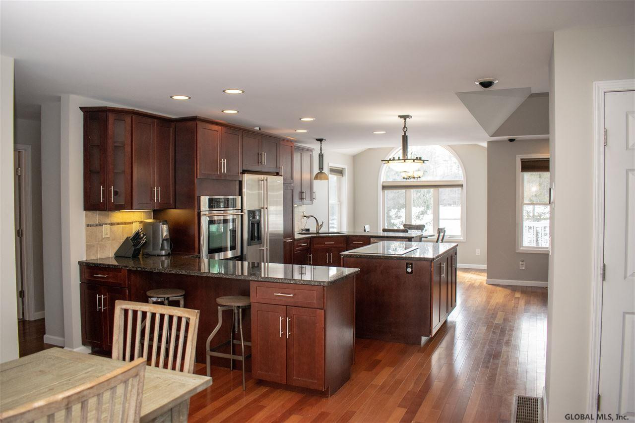 101 Aspen Woods Road Perth, NY 12010 - Photo 10 of 35 Photo 10