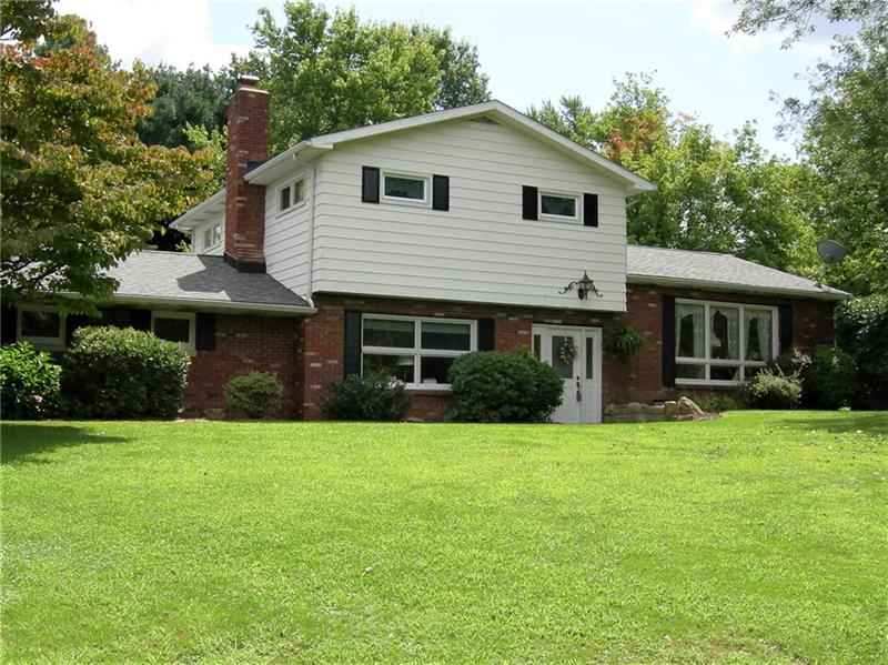 60 Gibson Way Clark, PA 16113 - Photo 1 of 21 Gallery Image 1