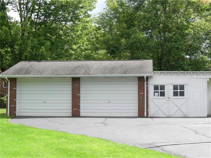 60 Gibson Way Clark, PA 16113 - Photo 5 of 21 Gallery Image 5