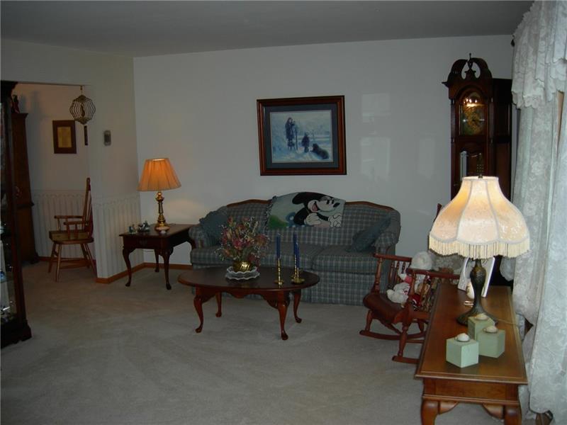 60 Gibson Way Clark, PA 16113 - Photo 7 of 21 Gallery Image 7