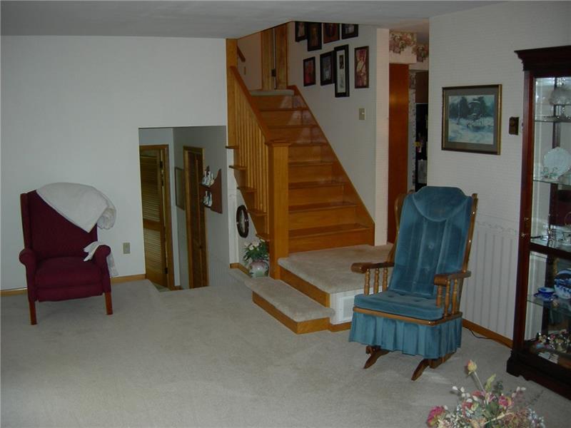 60 Gibson Way Clark, PA 16113 - Photo 8 of 21 Gallery Image 8