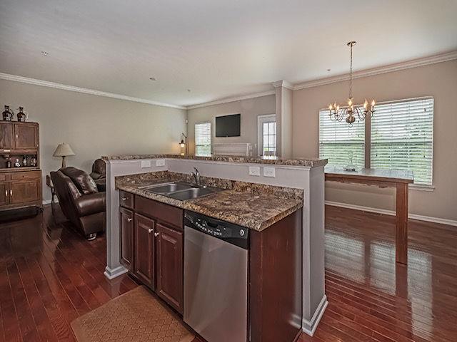 352 Maple Ridge Drive Canonsburg, PA 15317 - Photo 7 of 29