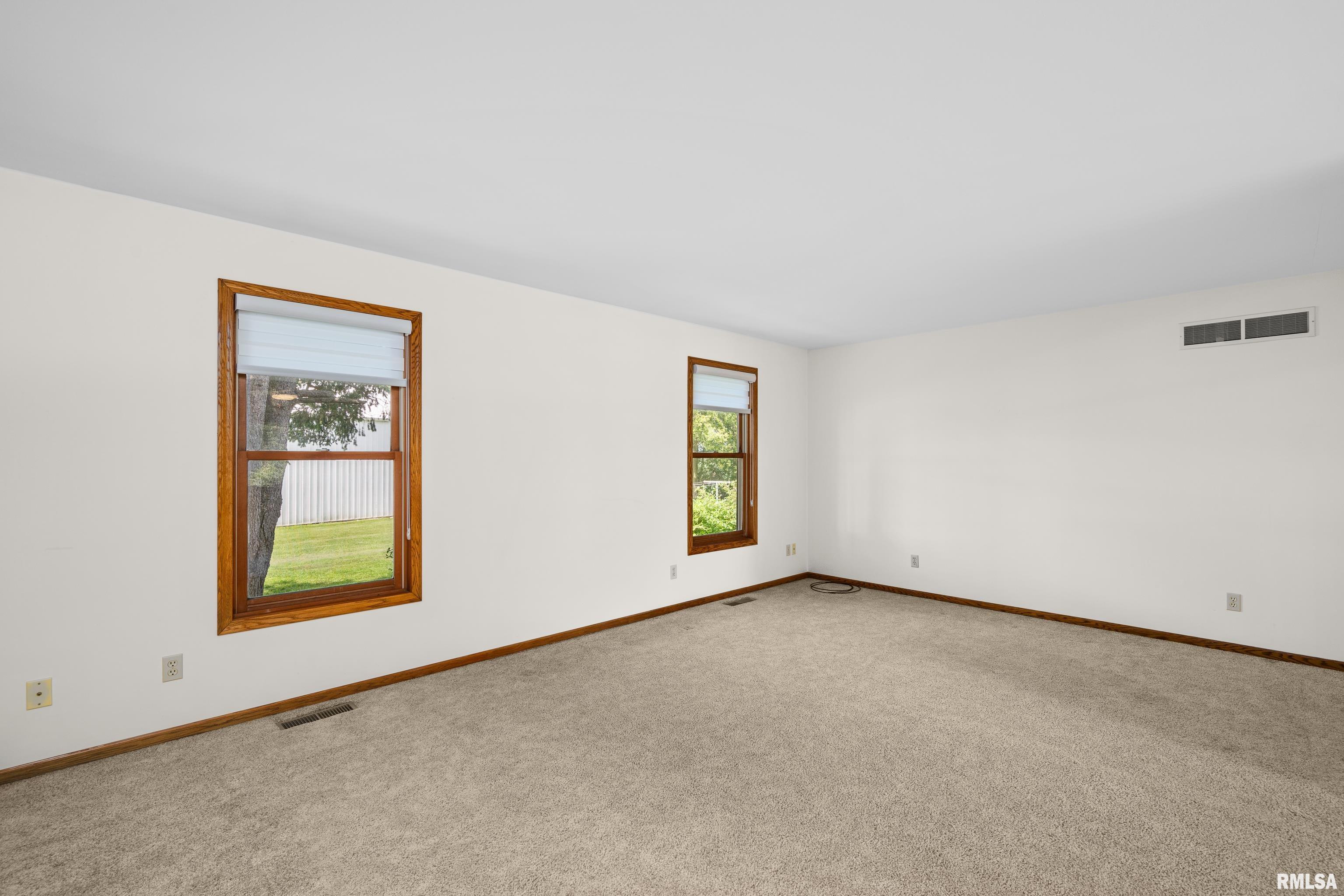 28832 Saxon Road Galva, IL 61434 - Photo 12 of 32 Gallery Image 12