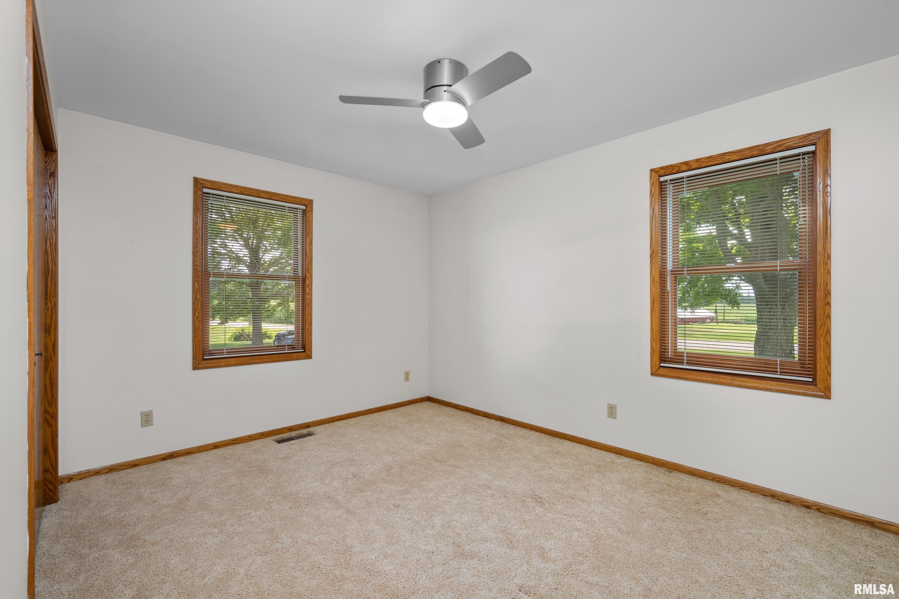 28832 Saxon Road Galva, IL 61434 - Photo 15 of 32 Gallery Image 15
