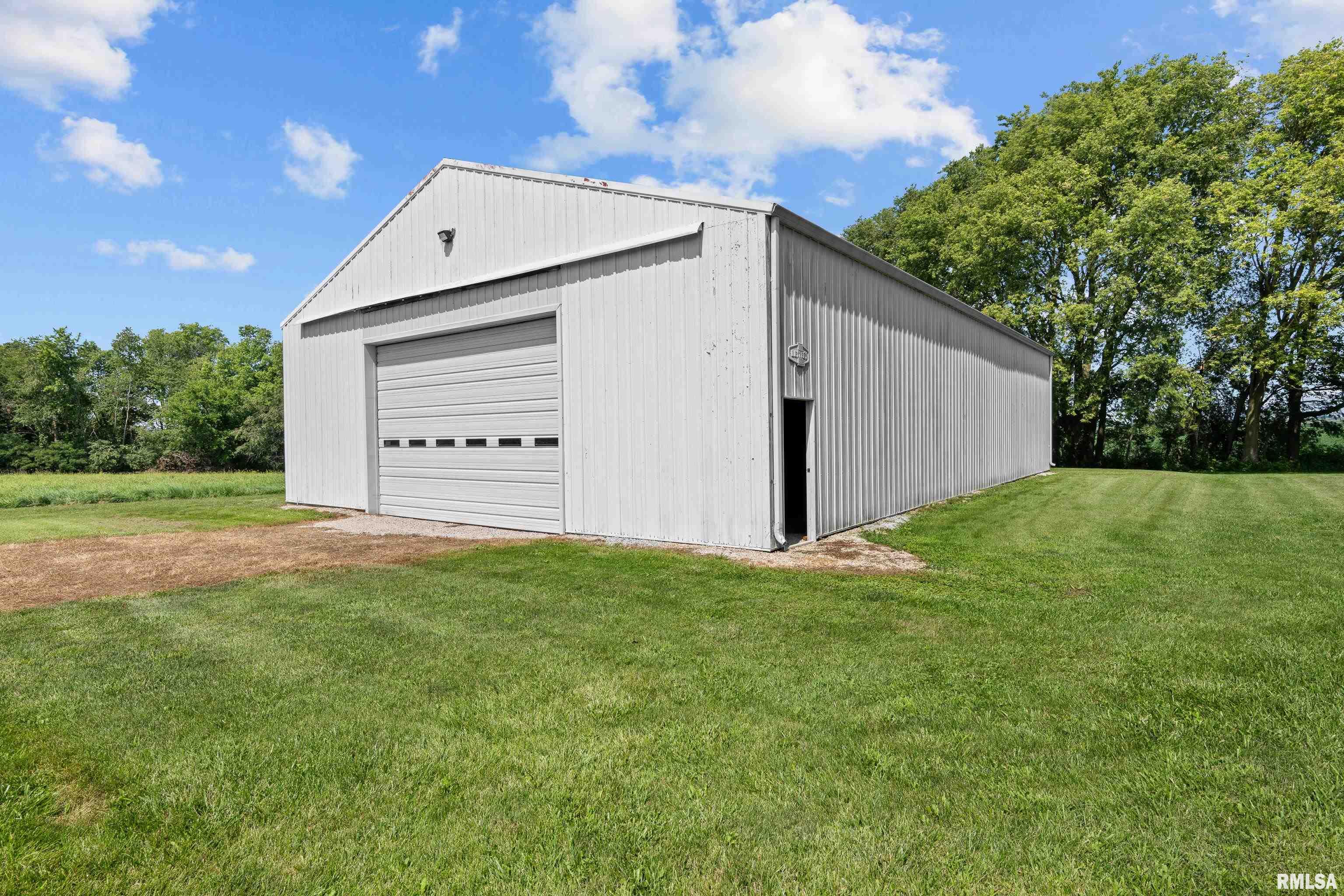 28832 Saxon Road Galva, IL 61434 - Photo 4 of 32 Gallery Image 4