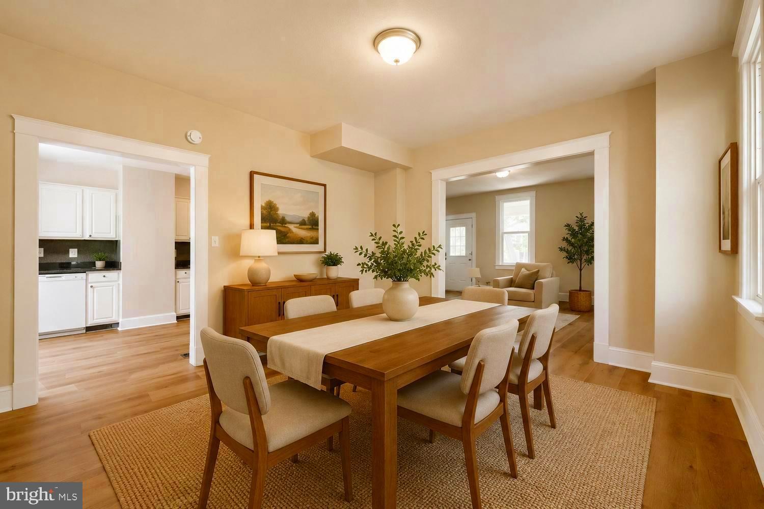 411 North Rock Glen Road Baltimore, MD 21229 - Photo 11 of 38 Virtually Staged Dining Room