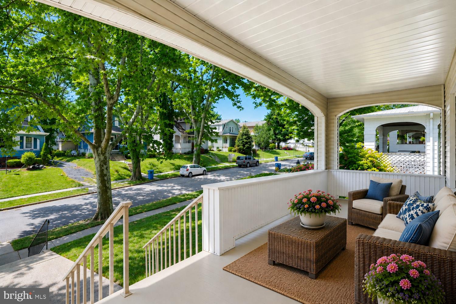 411 North Rock Glen Road Baltimore, MD 21229 - Photo 4 of 38 Virtually Staged Porch