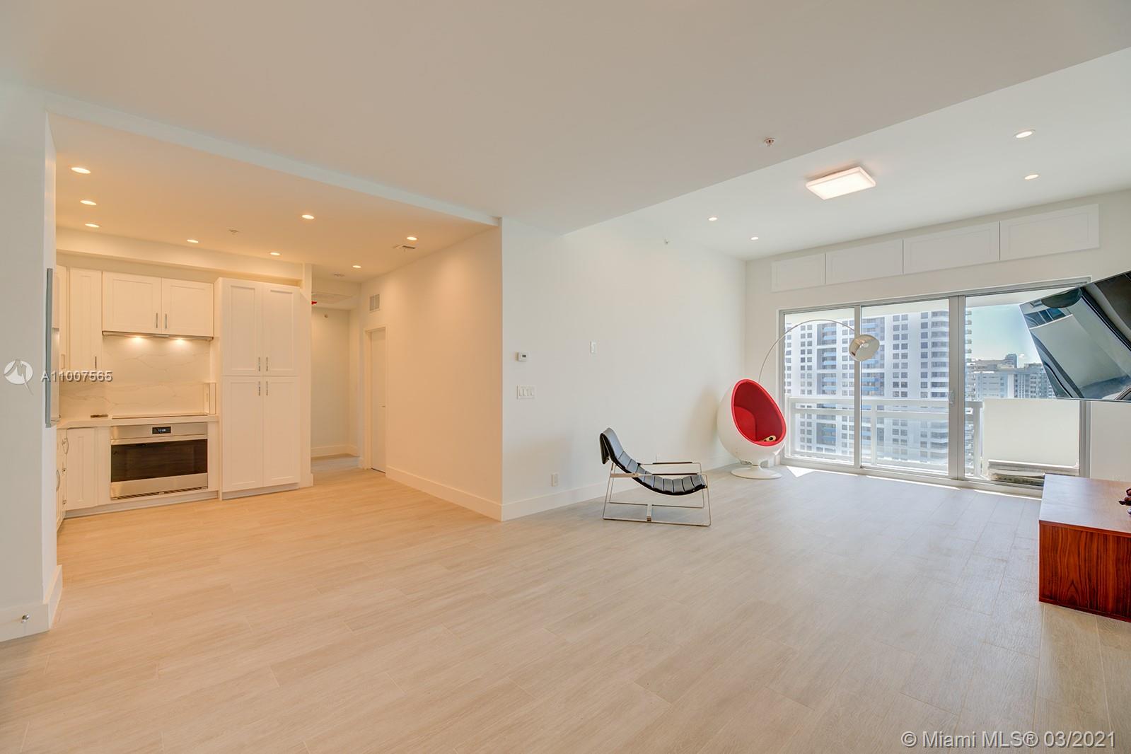 1500 Bay Road, Unit 1526S Miami Beach, FL 33139 - Photo 6 of 25